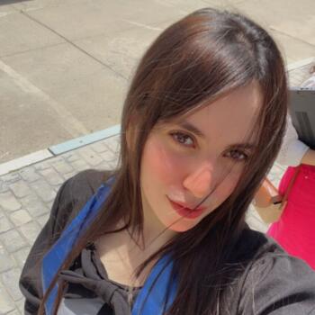 Babysitter in Granada: Chaimae