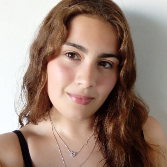 Canguro en Sabadell: Ignacia Davis 