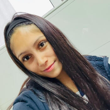 Babysitter in Quillota: Claudia