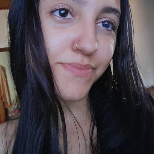 Babá em Cuiabá: Isabella
