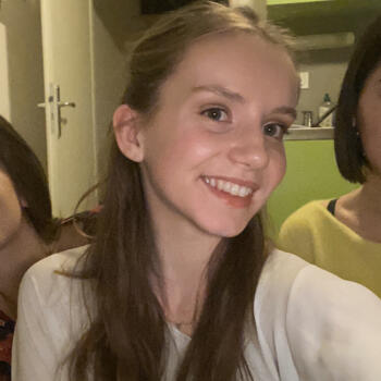 Baby-sitter in Nantes: Carmen
