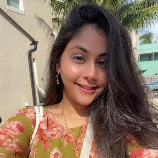 Baby-sitter in Halifax: Neha