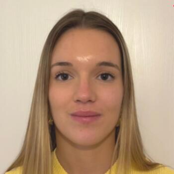 Babysitter Vitré: Augustine