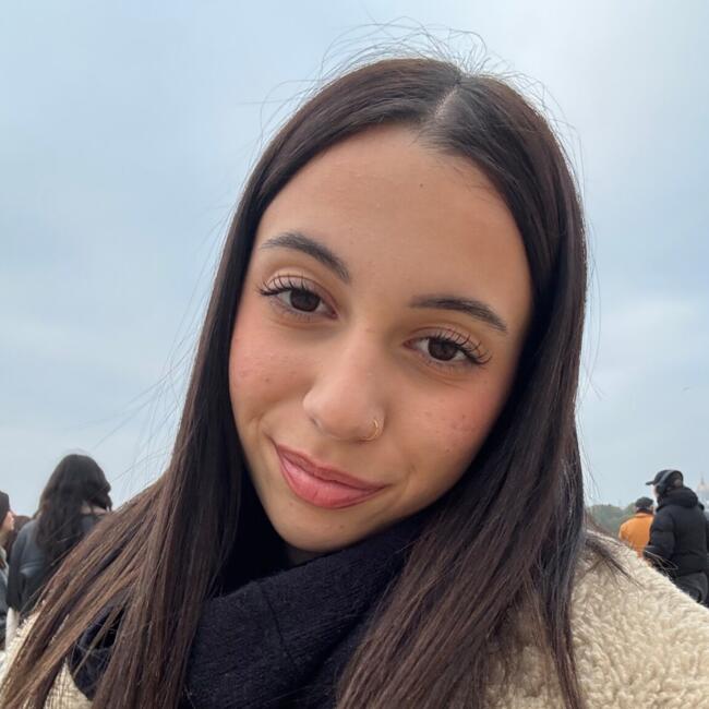 Babysitter in Calci: Sara