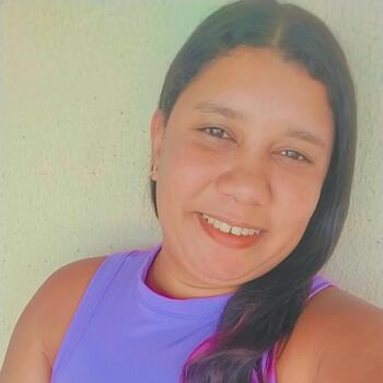 Babysitter Porto Seguro: Carina