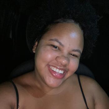 Babá em Araruama: Milleny