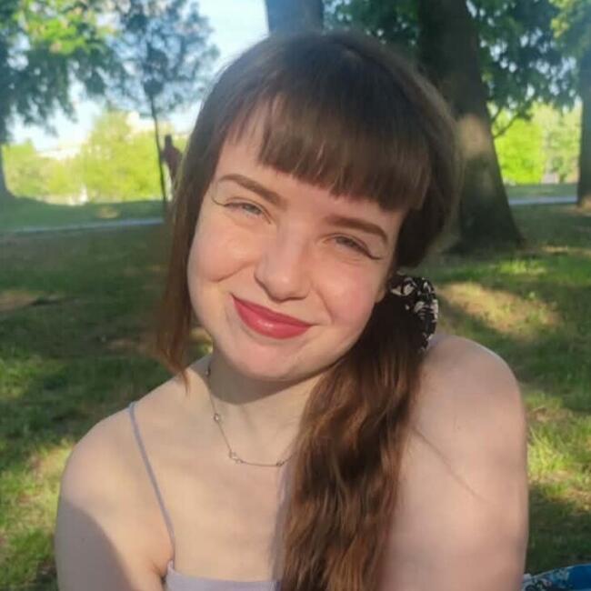 Babysitter in Budapest: Anna