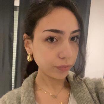 Babysitter Beauvoisin: Naila
