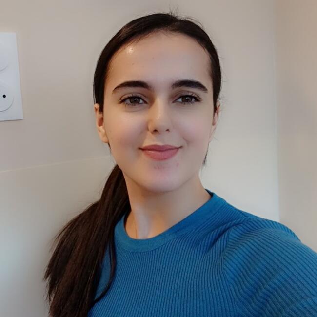 Babysitter in Besançon: Cathie