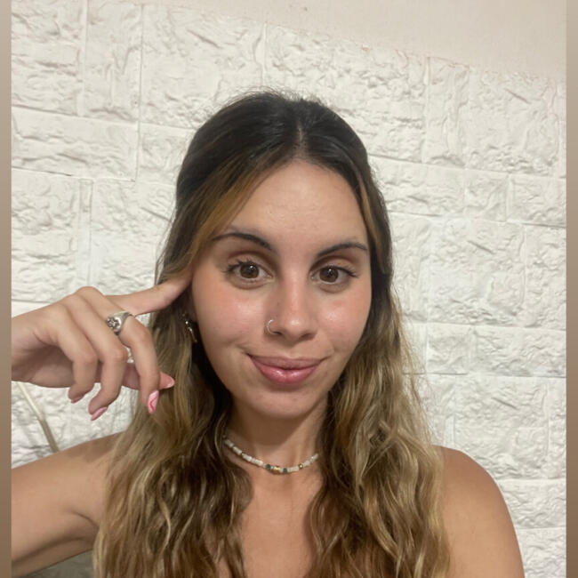 Niñera en San Miguel: Abril