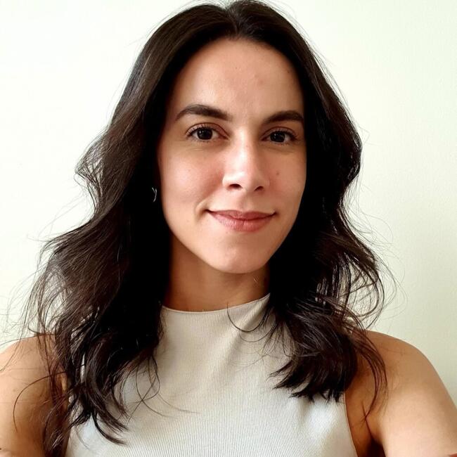 Emprego de babá em Cajamar: Juliana