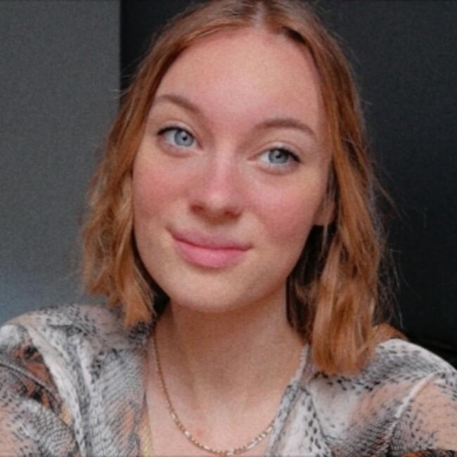 Babysitter in Reims: Anaëlle