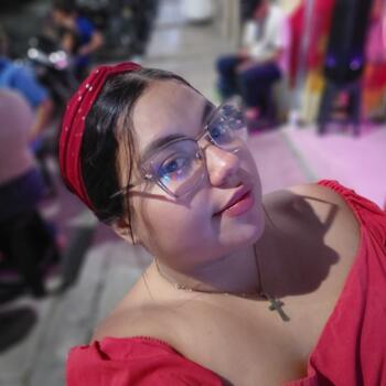 Niñera Cartago: Ximena