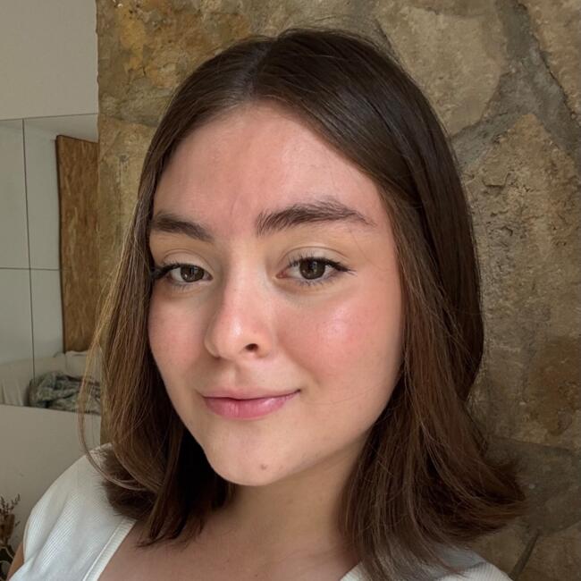 Babysitter in Mafra: Emilly