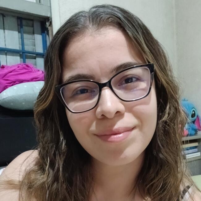 Babá em São José dos Campos: Fernanda