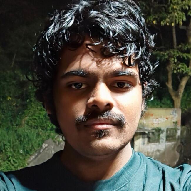 Babysitter in Ghaziabad: Viky