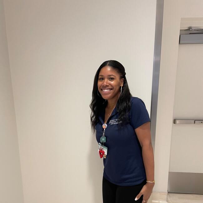 Babysitter in London: Adryanna