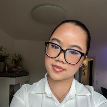 Babysitter in London: Helena