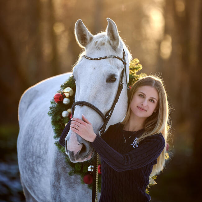 Varuška v Stanežiče: Sara