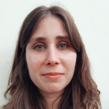 Babysitter em Faro: Joana