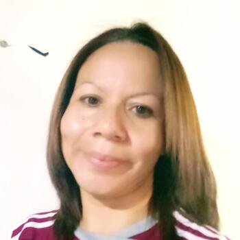 Niñera Caracas: Noris