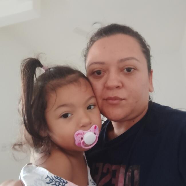 Emprego de babá em São Paulo: Derlandia