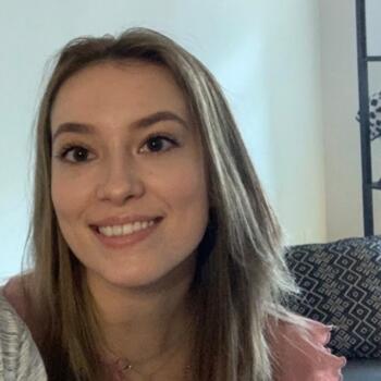 Babysitter in Dacula: Mariana