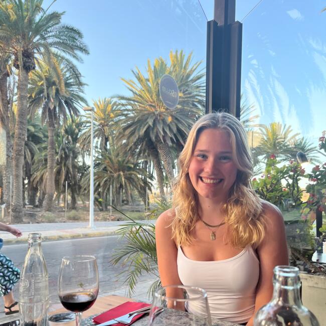 Babysitter in Düsseldorf: Maite