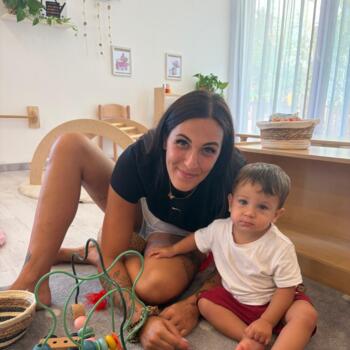 Babysitting job in Gela: babysitting job Asia