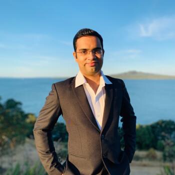 Babysitting job in Auckland: babysitting job Amit