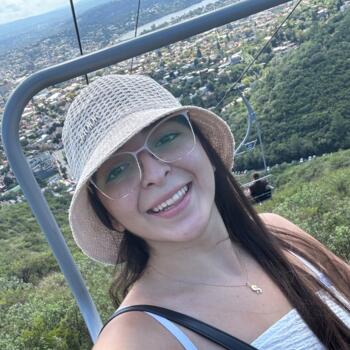 Babysitter in Ezeiza: Loana Solange