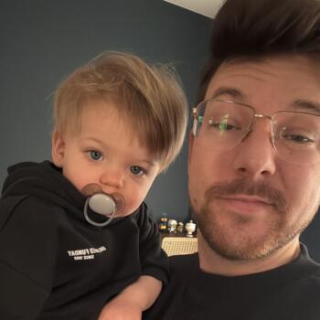 Onthaalouder vacatures in Egem: babysitjobs Robbert