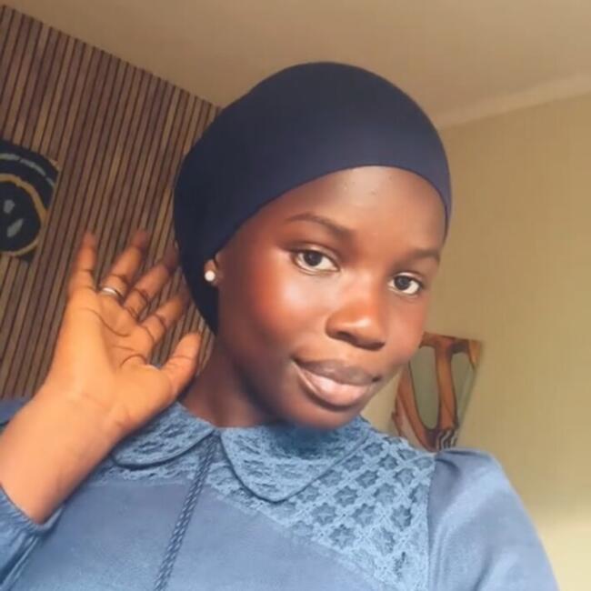 Baby-sitter à Toulouse: Ndoumbe