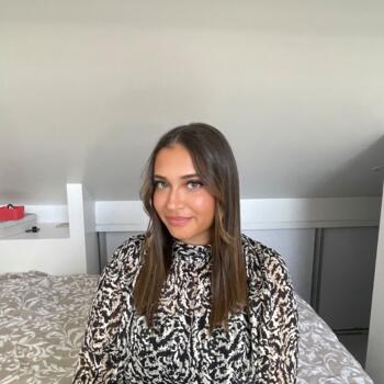 Babysitter in Sartrouville: Jenna