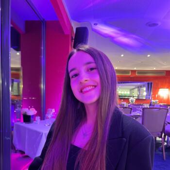 Babysitter in Nice: Carla