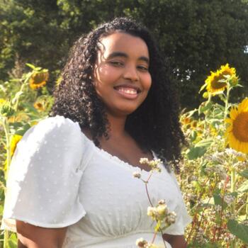 Babysitter Lisbon: Emelly