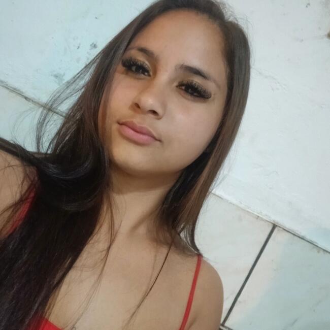 Babysitter in Curitiba: Kaiane