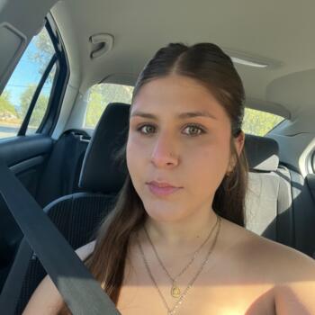 Nanny in Gilroy: Arely