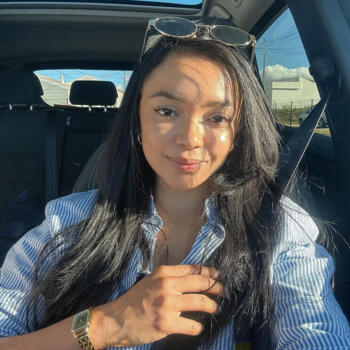 Baby-sitter in Almada: Camila