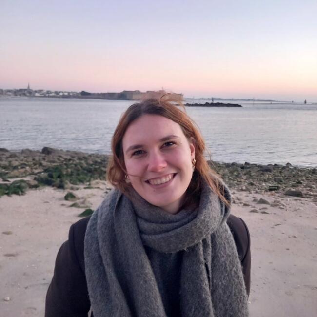 Babysitter in Ploemeur: Anaëlle