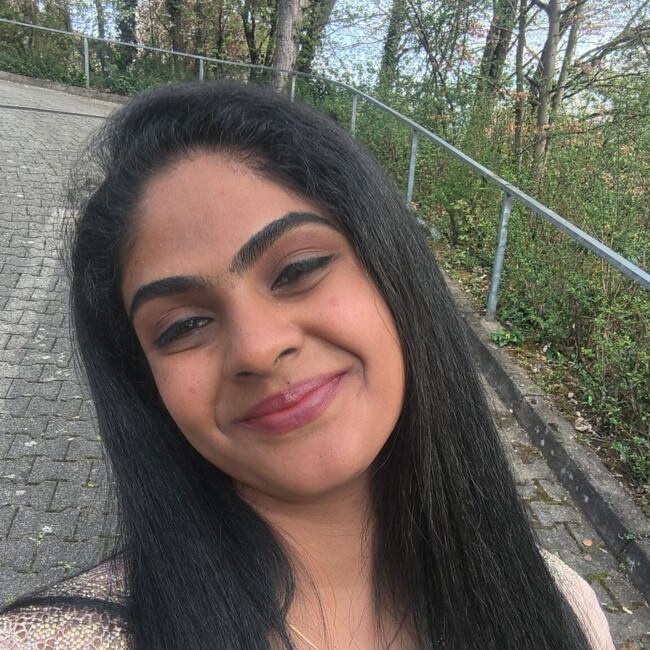 Babysitter in Aachen: Anjana