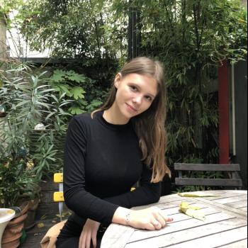 Baby-sitter in Paris: Mathilde