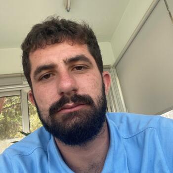 Babysitting job in Apesiá: babysitting job Petros