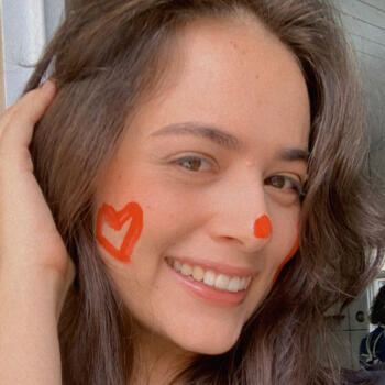 Babysitter in Uberlândia: Larissa