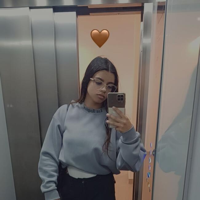 Babysitter in Portimão: Aurora