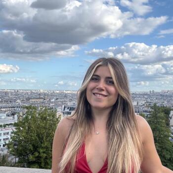 Babysitter Troyes: Victoria