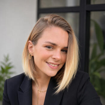 Babysitter Job in Boulogne-sur-Mer: Babysitter Job Camille