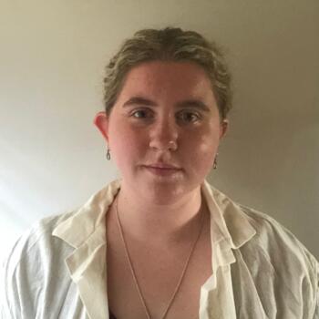 Babysitter in Hastings: Mae