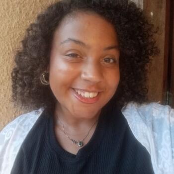 Babysitter in Porto Alegre: Gabriella