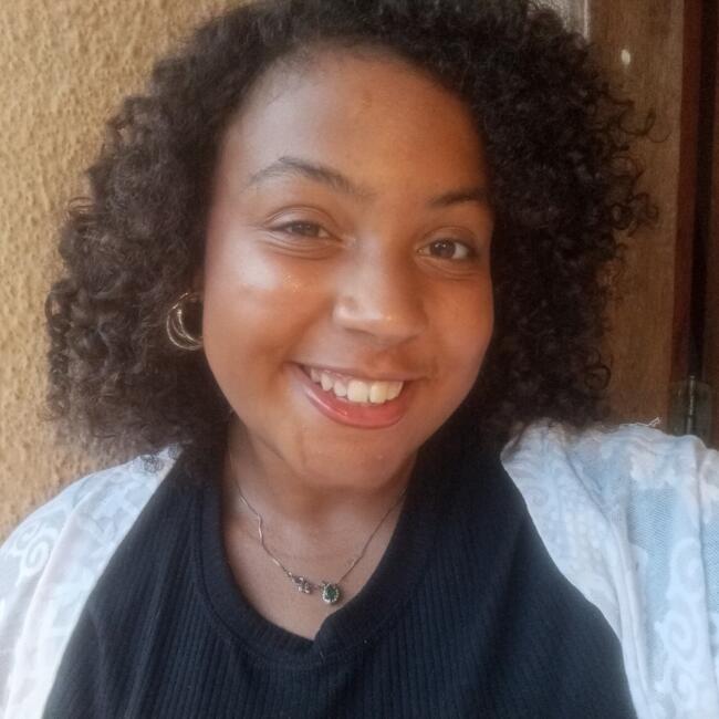 Babá em Porto Alegre: Gabriella